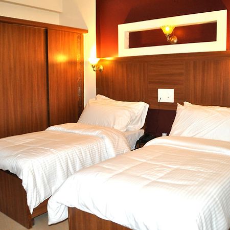 The Bhopal Grande Hotel Bagian luar foto